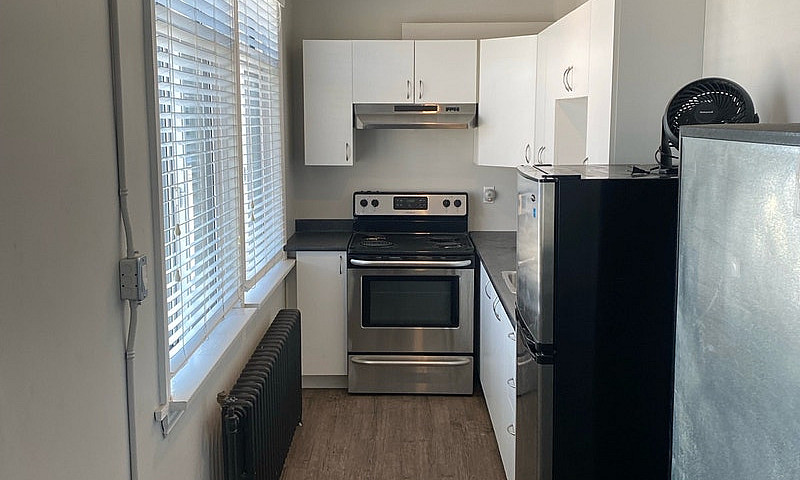 2 Bedroom, 1 Bathroo...