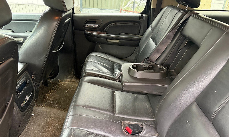 Chevy Suburban ...