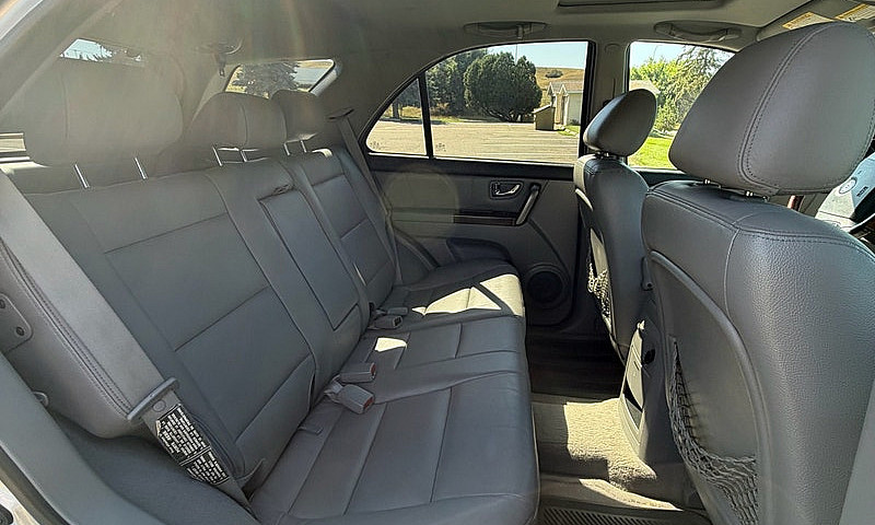 Kia Sorento...