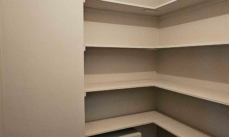 3 Bedroom Apartment ...