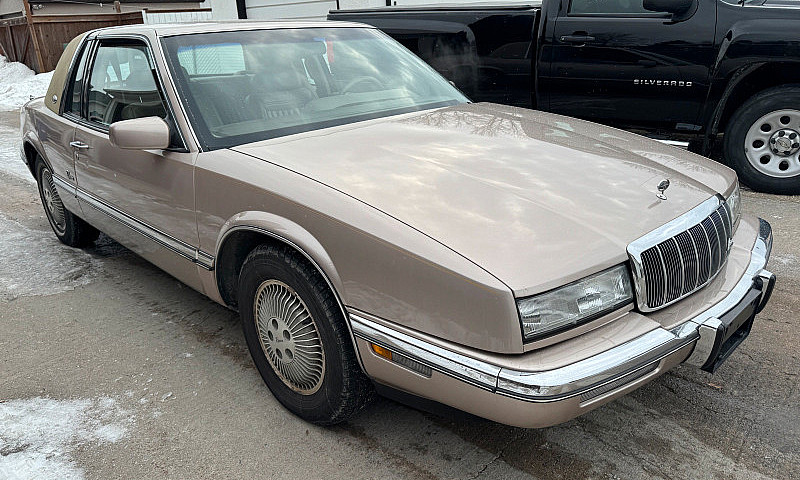 1991 Buick Riviera S...