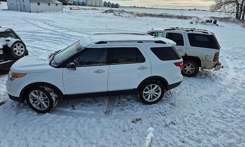 2013 Ford Explorer...