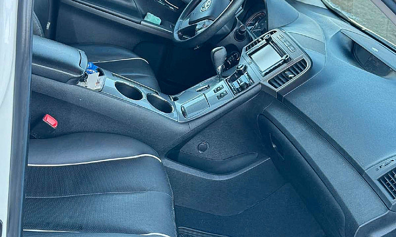 Toyota Venza...