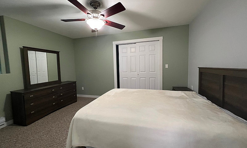 Fully Furnished Apar...