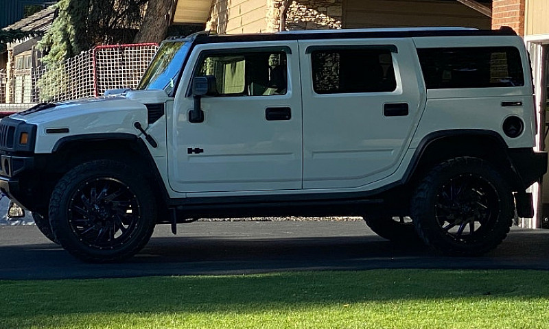 2005 Hummer H2...