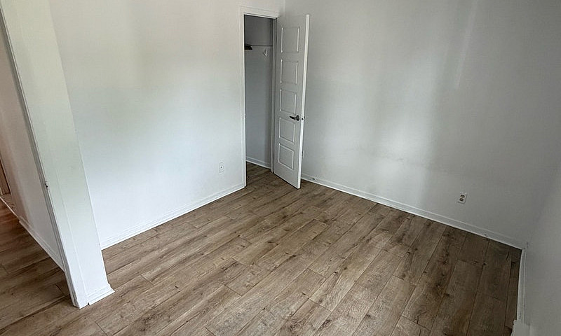 Logements À Louer - ...