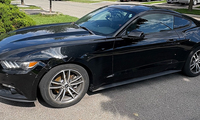 2016 Ford Mustang Ec...