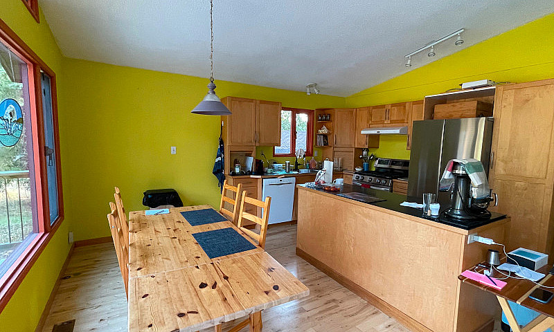 4 Bed, 2 Bath Room H...