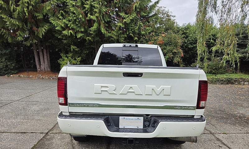 Ram 3500 Limited Meg...