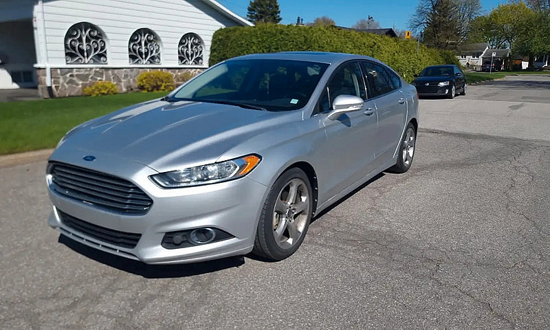 2012 Ford Fusion Se ...