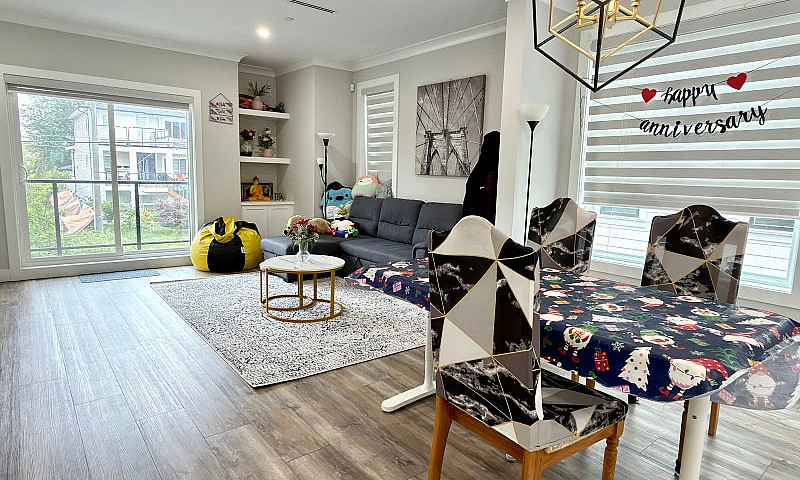 Spacious 3 Bed + 2....