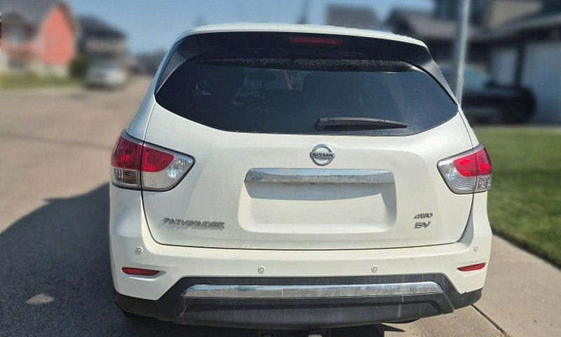2015 Nissan Pathfind...