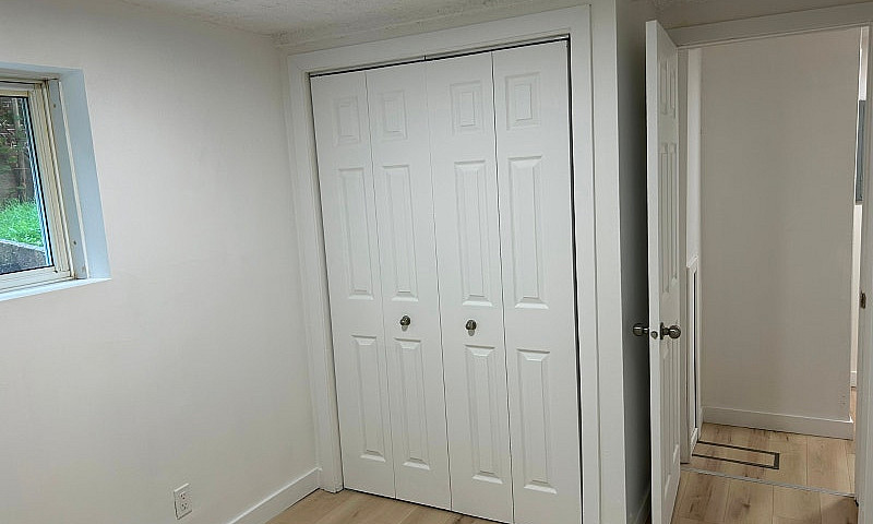 Nice 4 1/2 Renovated...