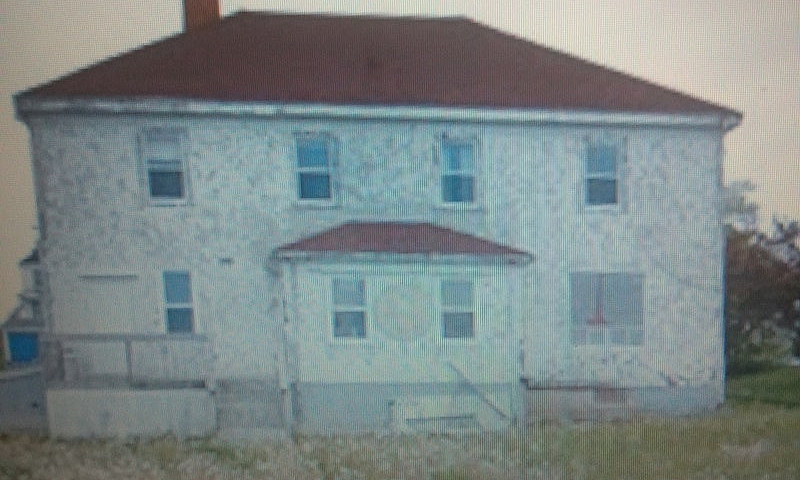 6 Bedroom House For ...