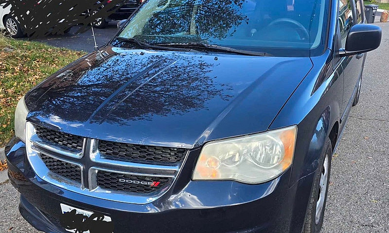 Dodge Grand Caravan...