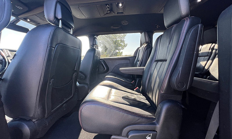 2019 Dodge Grand Car...