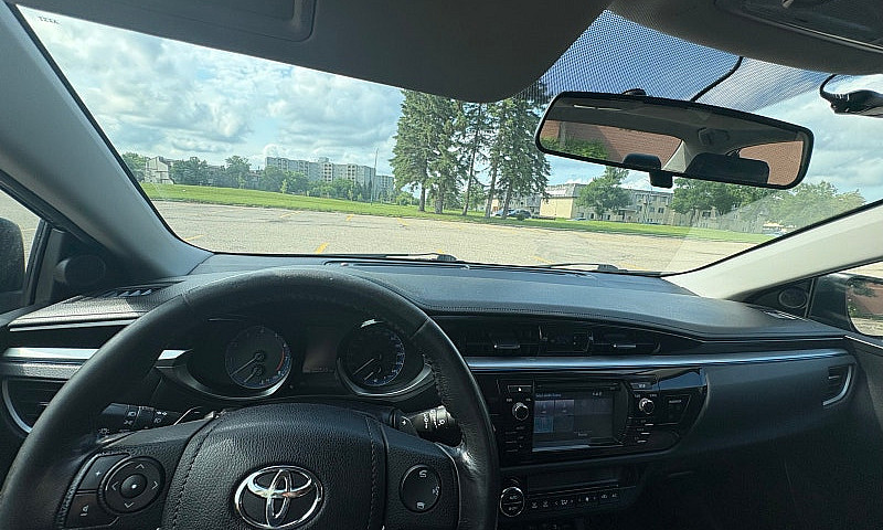 2015 Toyota Corolla ...