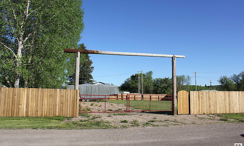 Large Fenced Lot (X4...
