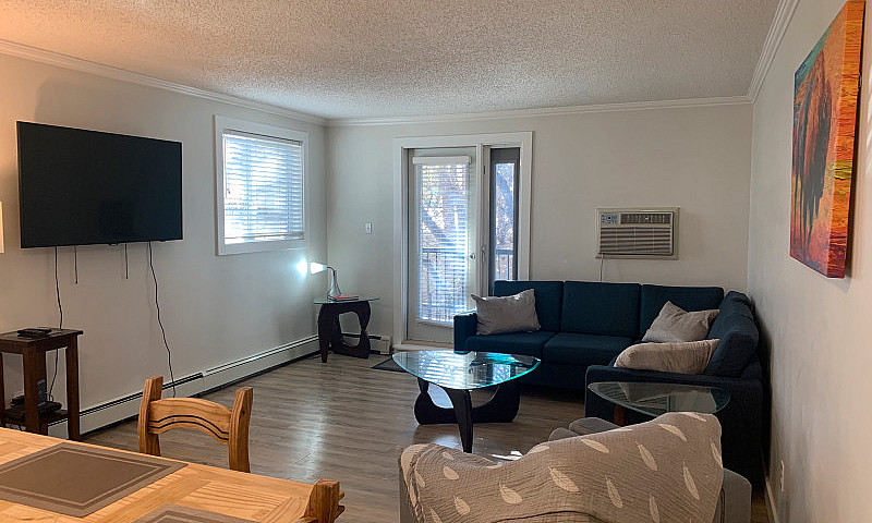 Fully Furnished 2 Be...