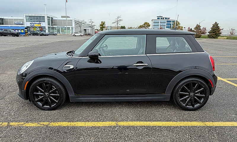 2016 Mini Cooper 2-D...