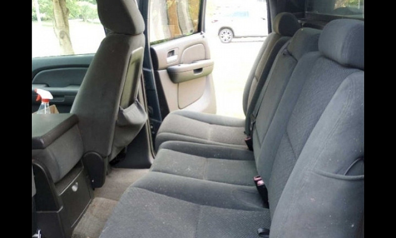 2008 Chevrolet Avala...
