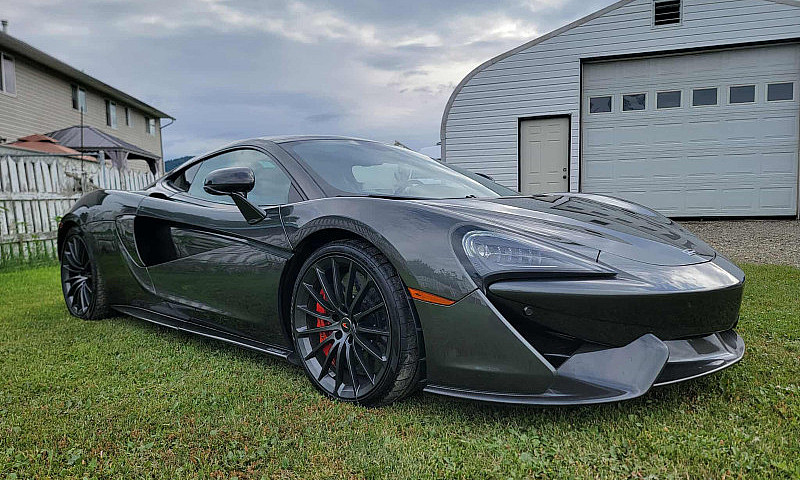 2017 Mclaren 570Gt...