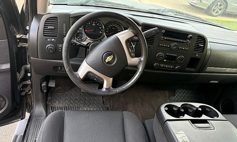 2012. Chevy Silverad...