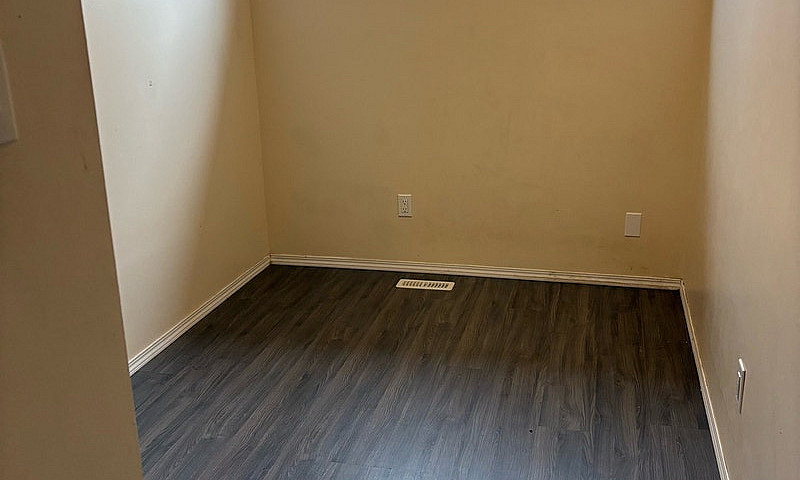  3 Beds 1 Bath - Hou...