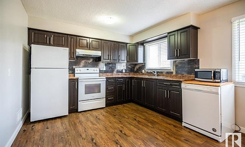 3-Bedroom Main Floor...