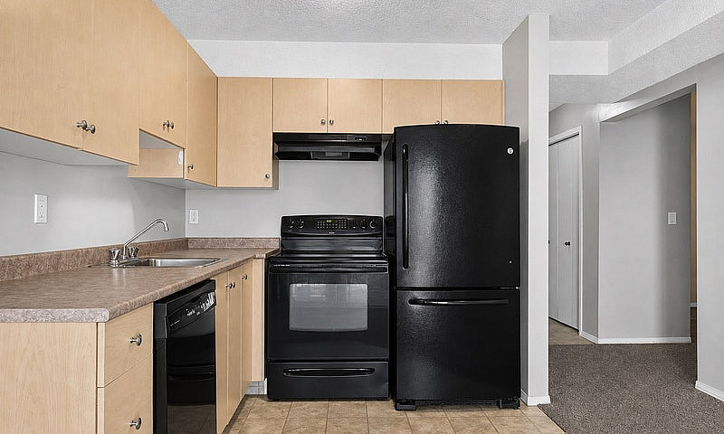 1 Bedroom 1 Bathroom...
