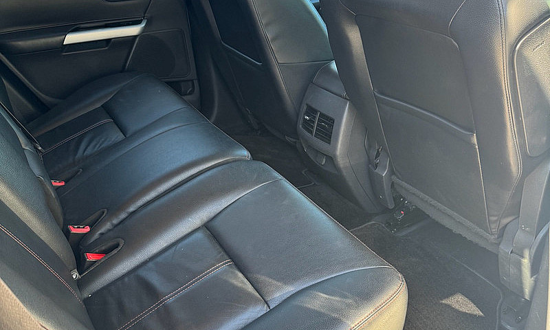 2014 Ford Edge...