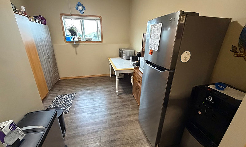 1-2 Bedroom Walk Out...