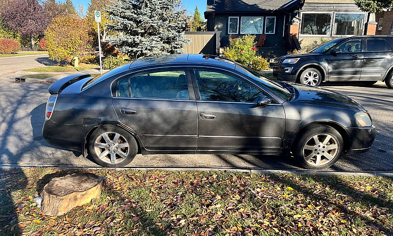 2006 Nissan Altima 3...