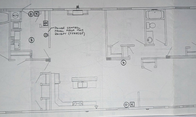 5+ Acres | Heated Sh...