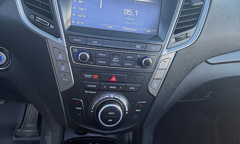 Hyundai Santa Fe...