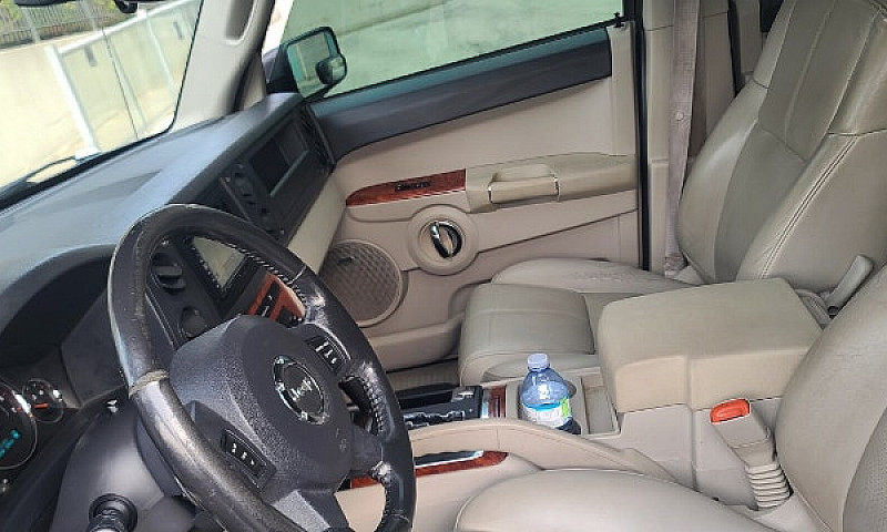 2008 Jeep Commander ...