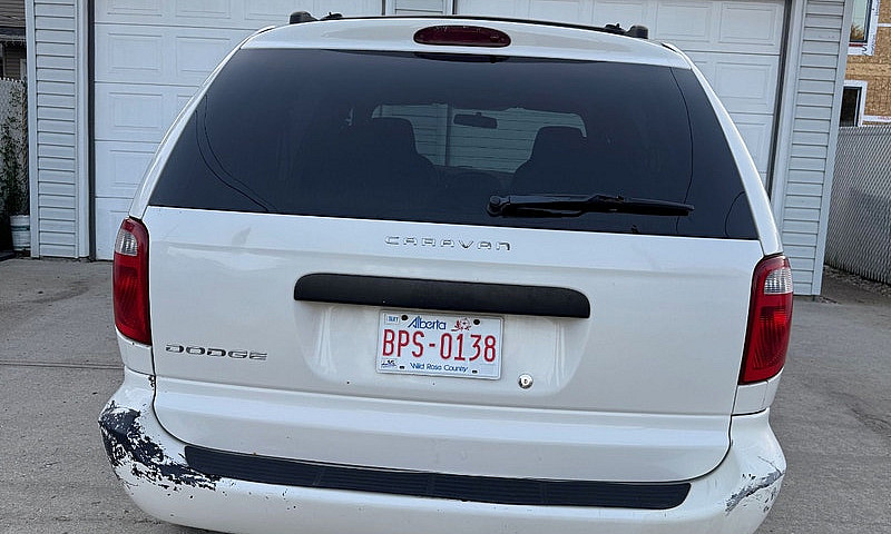 2005 Dodge Caravan 3...