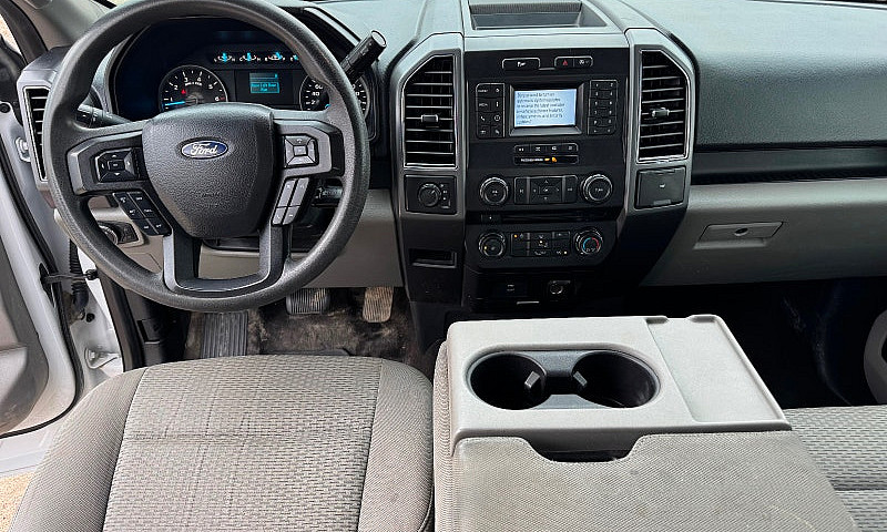 2018 Ford F150 Xlt...