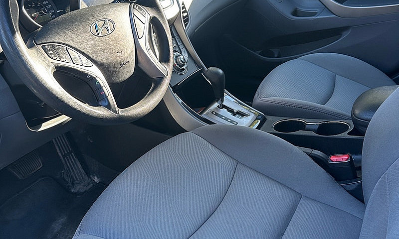 2013 Hyundai Elantra...