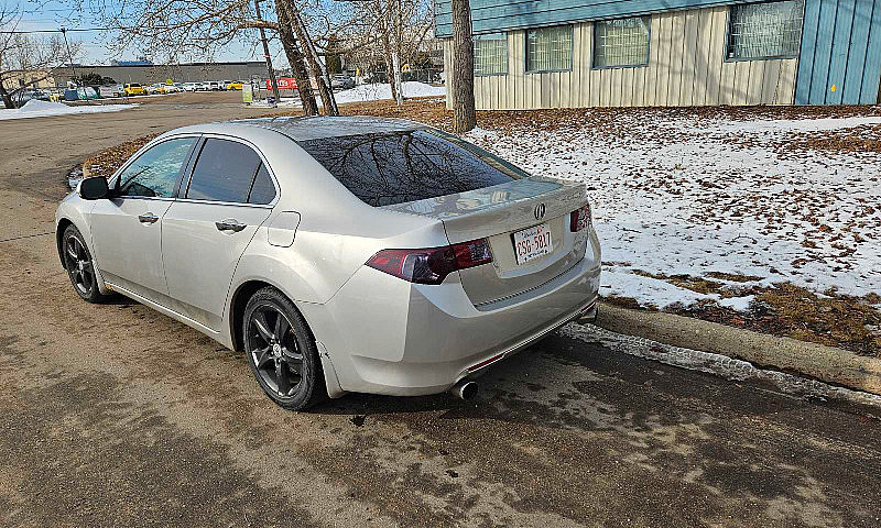2009 Acura Tsx...