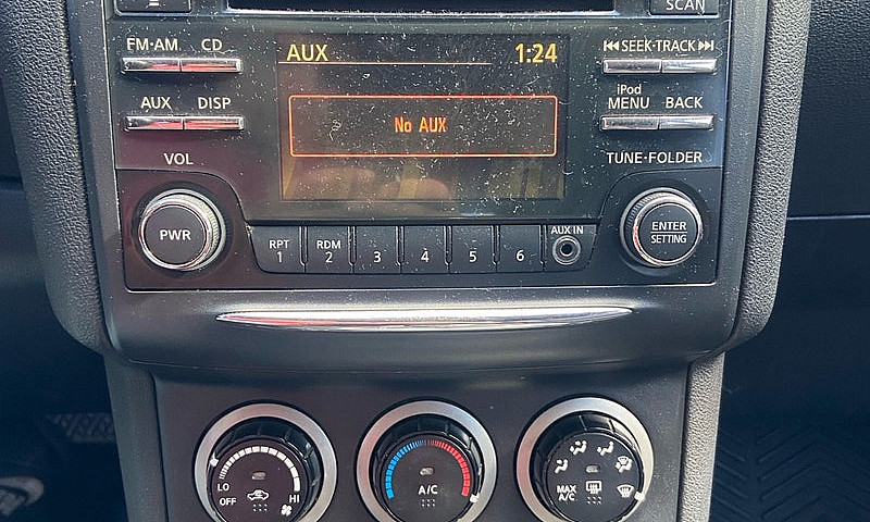 2012 Nissan Rogue Sv...
