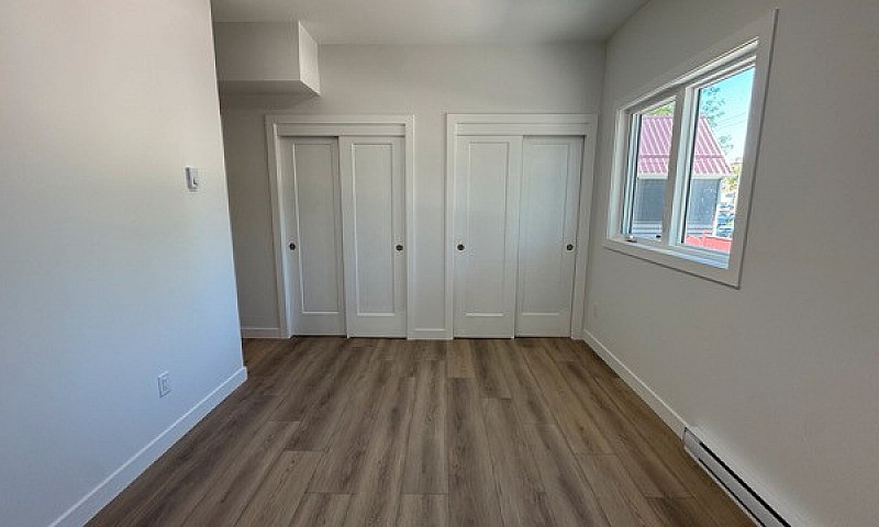 **Bright 3Bed 2Bath ...