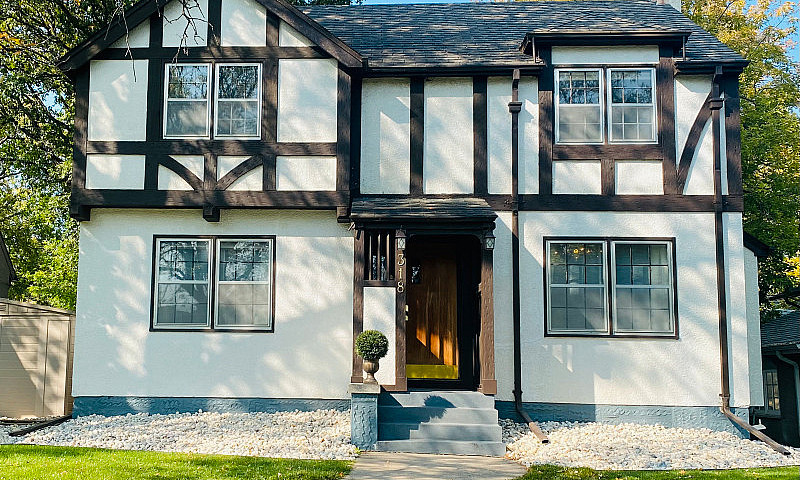 Beautiful 4 Bed, 2 F...
