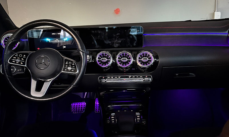 2021 Mercedes-Benz 2...