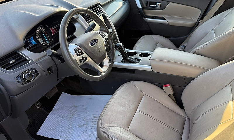 2014 Ford Edge...