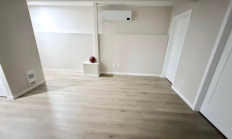 2 Bedroom Apartment ...