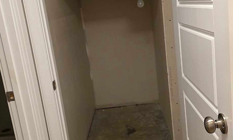 House For Rent ...