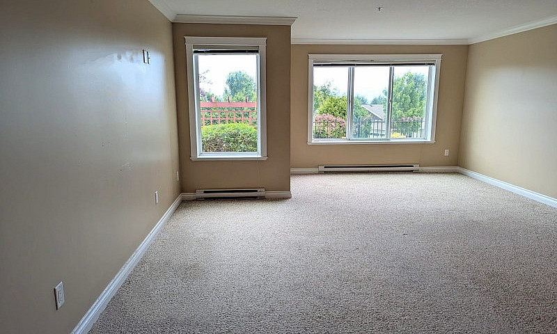 2 Bed + Den Townhome...