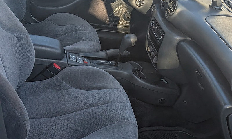 2003 Pontiac Sunfire...