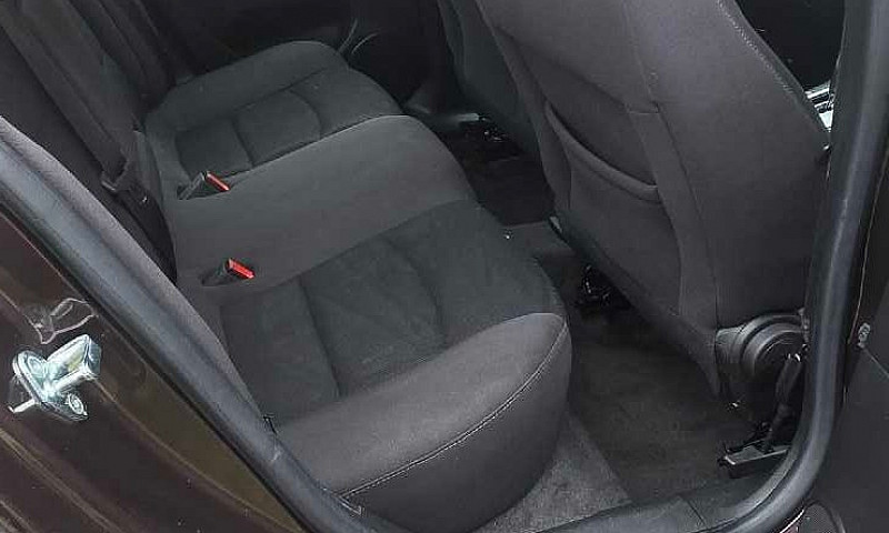 Cruz Lt 2015  126000...